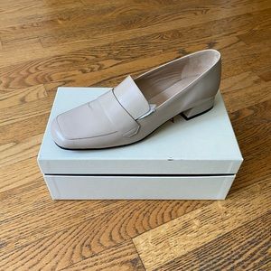 M. Gemi “The Scuola Bassa” Loafers in Latte Macchiato Color. Size 41.